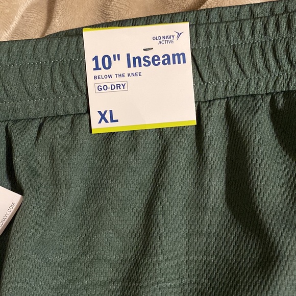 Mens 10” active shorts - Picture 3 of 8